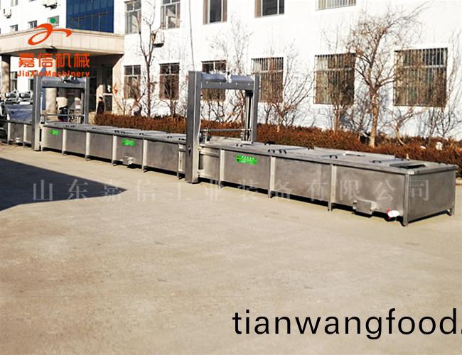 凍(dong)魚盤解(jie)凍(dong)清洗機(ji) 刀(dao)魚(yu)段鑵(guan)頭成(cheng)套(tao)流水(shui)線(xian)設(shè)(she)備